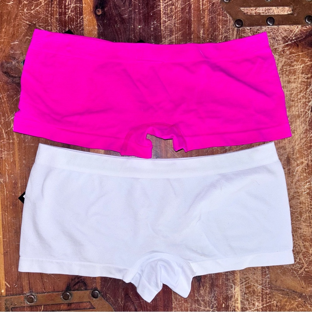 ICY HOT LINGERIE 2-Pack Woman’s Size M Microfiber Boy Short Panties Pink & White